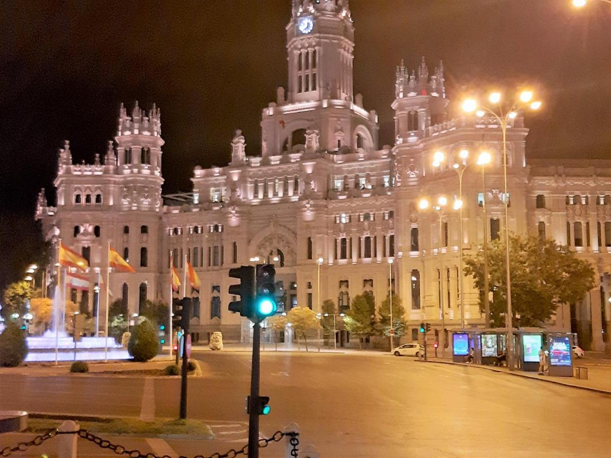 Hostal Dulcinea Madrid Exteriér fotografie