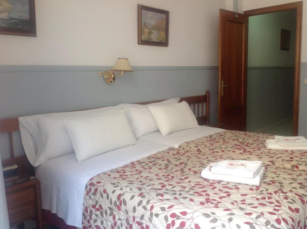 Hostal Dulcinea Madrid Exteriér fotografie