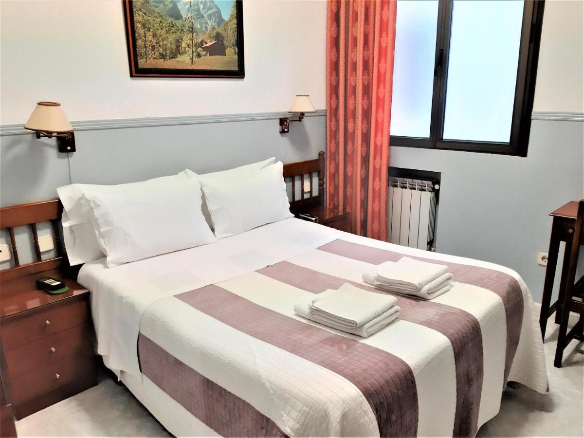 Hostal Dulcinea Madrid Exteriér fotografie