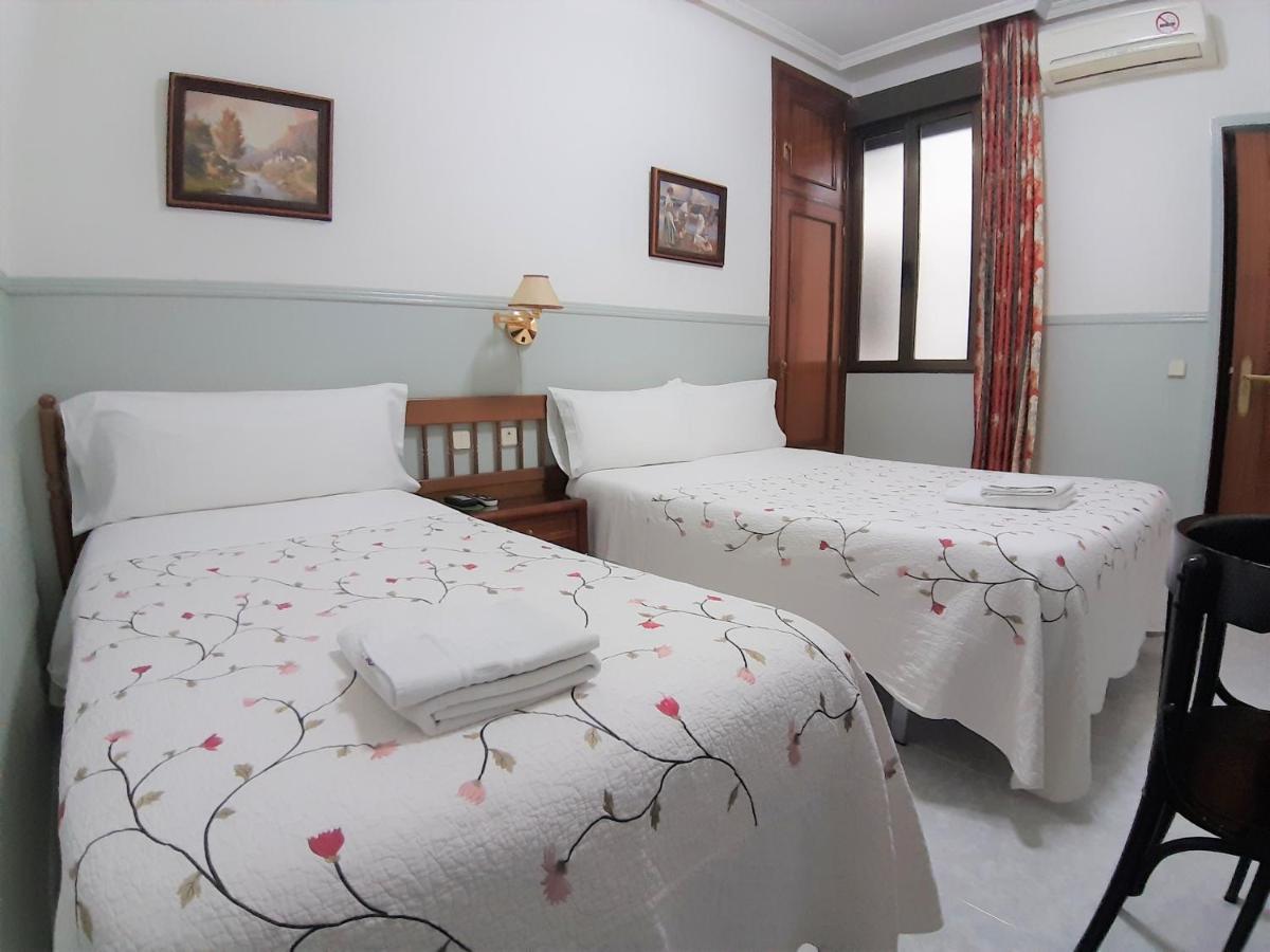 Hostal Dulcinea Madrid Exteriér fotografie